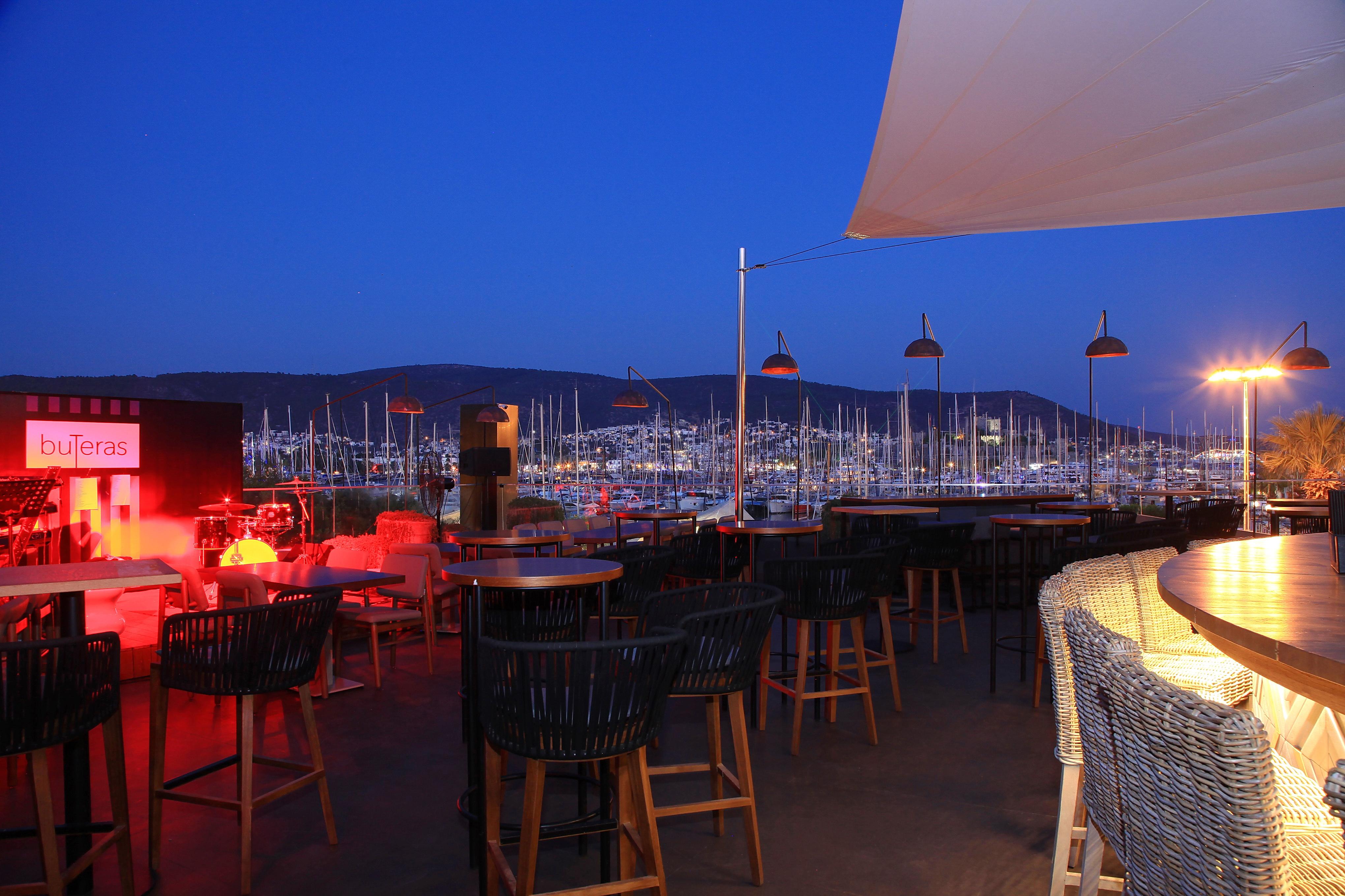 Doubletree By Hilton Bodrum Marina Vista Bagian luar foto